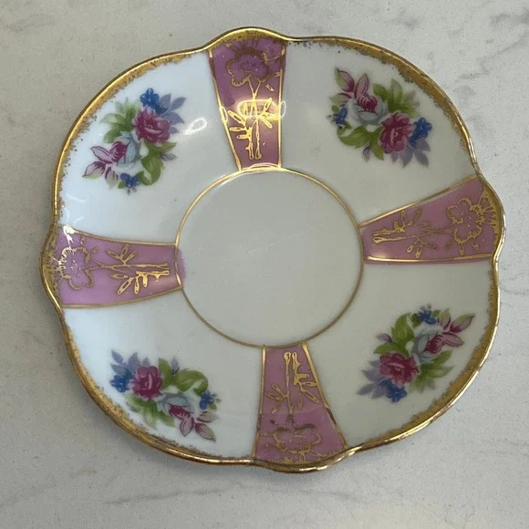 Vtg Pink Lusterware Footed Teacup Saucer Floral Gold Rim Tea Cup Iridescent - Picture 2 of 13